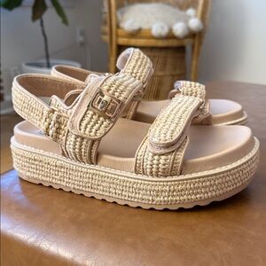Steve Madden Women's Tan Platform Woven Sandals
